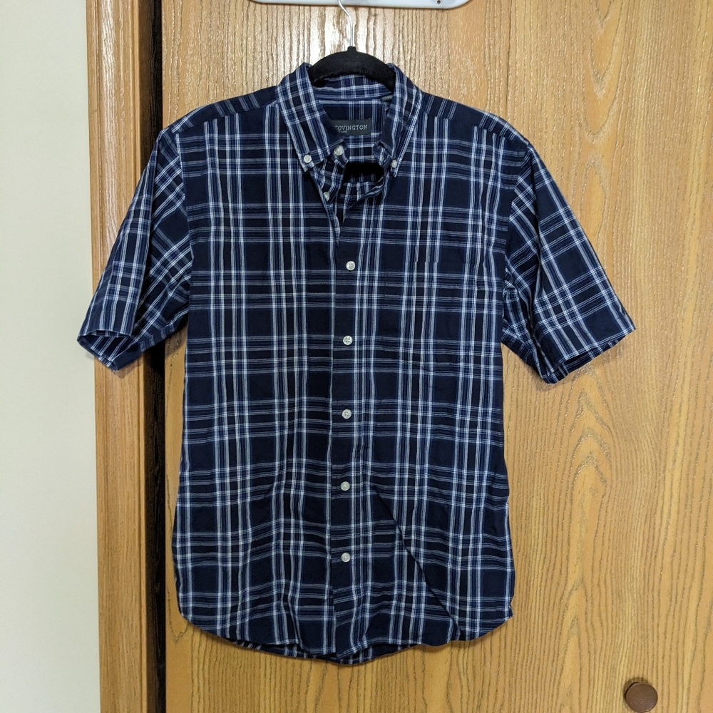 Navy Blue Short-Sleeved Plaid Button-Up Shirt